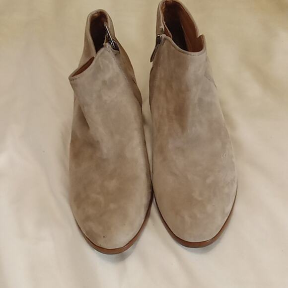 Sam Edelman Women's Size 8 Petty Ankle Boot. Comfy. FASHIONABLE. - Picture 2 of 7